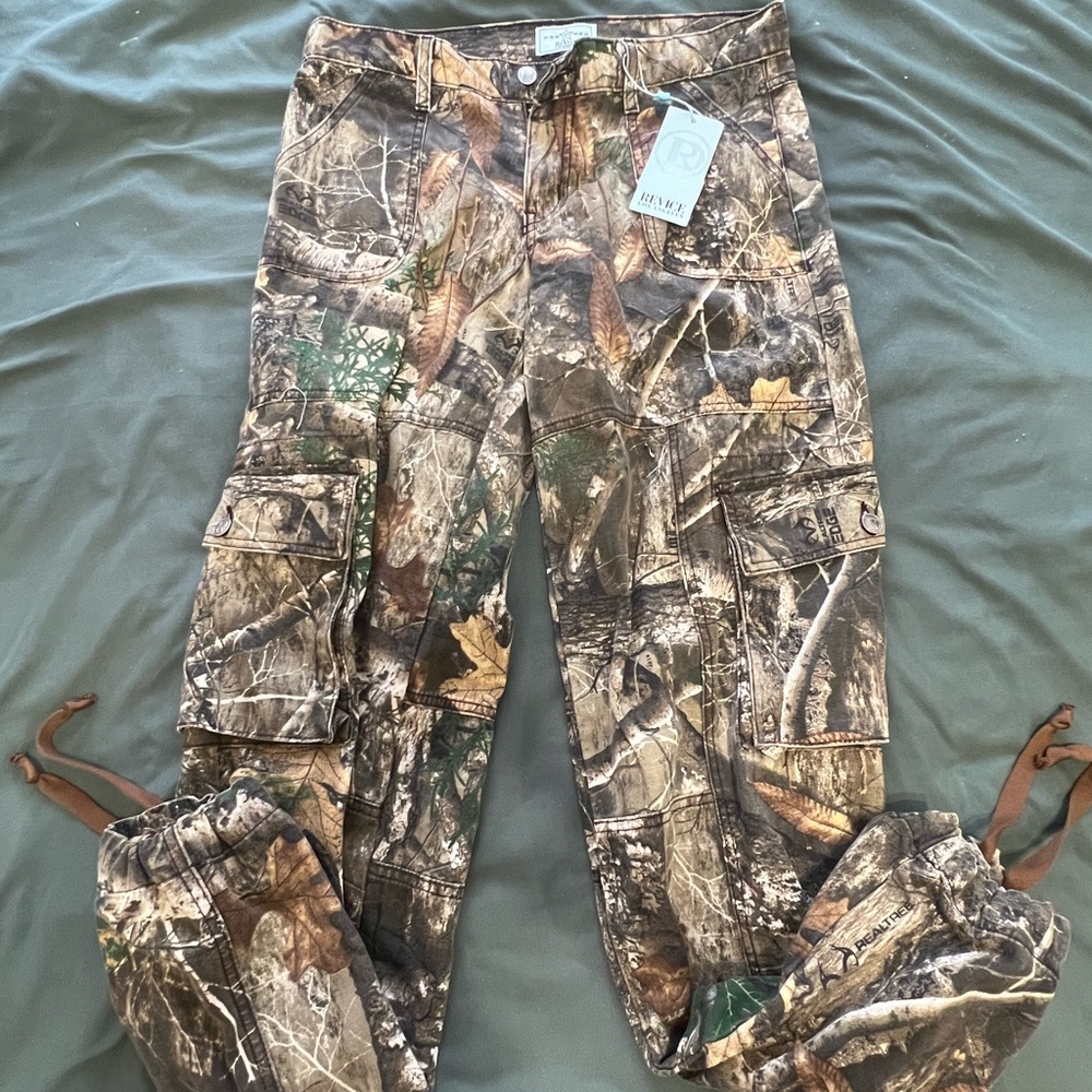 NWT: Trend alert! Size 27 waist Revice denim low waist camo pants